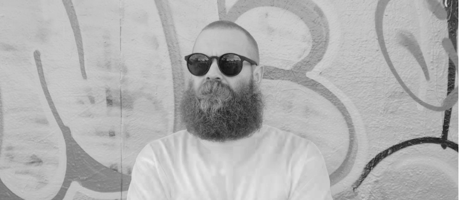 How to tame a dry, frizzy beard